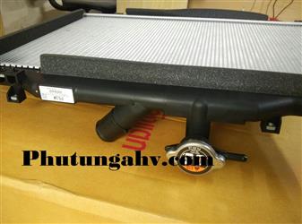 Két nước radiator mazda 2 (2015)